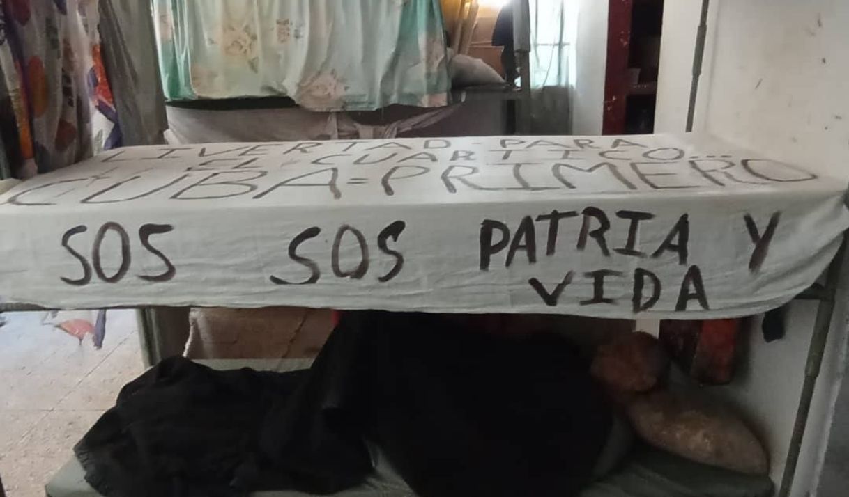 Fuerte protesta de reclusos sacude prisión de Ciego de Ávila: "¡Patria y Vida!"