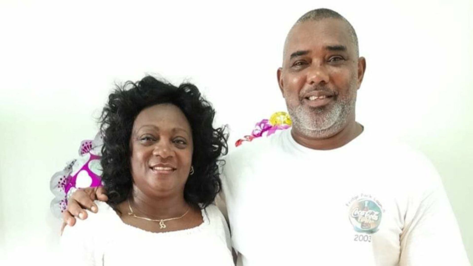 Ángel Moya y Berta Soler denuncian corte de internet durante varios días
