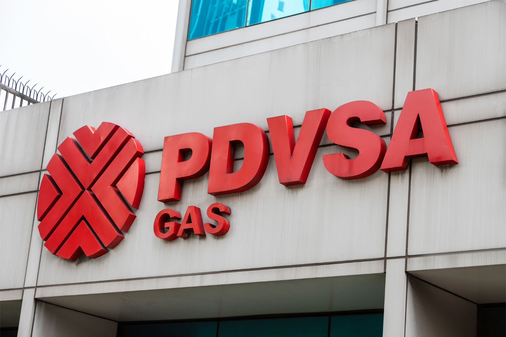 Régimen cubano recibió 52 mil barriles de petróleo por día de Venezuela en septiembre