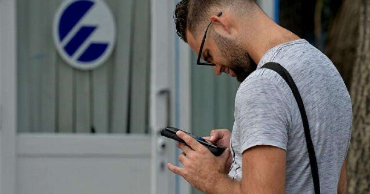 "Un acto de dignidad ciudadana": campaña contra el tarifazo de Etecsa